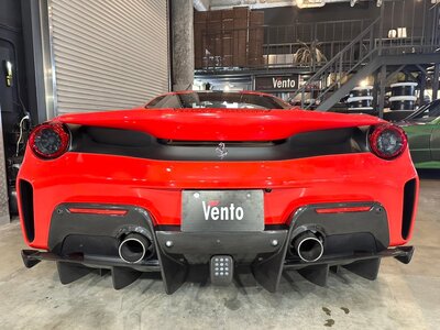 FERRARI 488 PISTA - 9