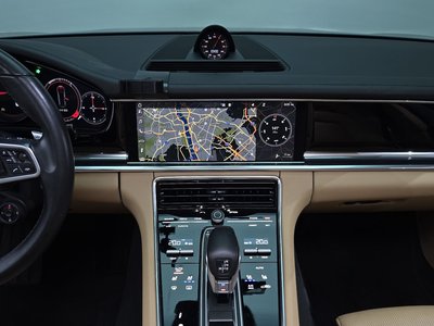2018 Porsche PANAMERA 缩略图 20