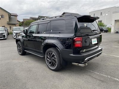 TOYOTA LAND CRUISER 250 - 8