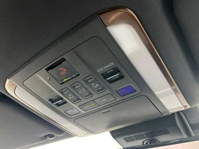 TOYOTA ALPHARD - 8