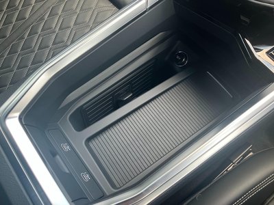 2024 AUDI SQ8 SPORTBACK E-TRON — миниатюра 47