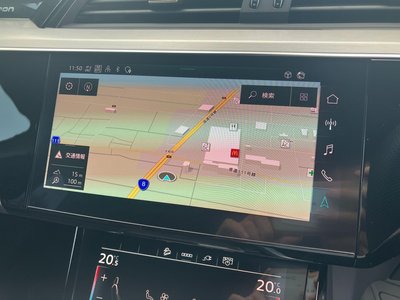 2024 AUDI SQ8 SPORTBACK E-TRON — миниатюра 38