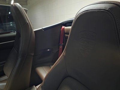 2020 Porsche 911 — миниатюра 16