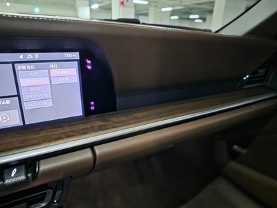 2020 Porsche 911 — миниатюра 18
