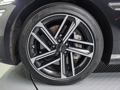 GENESIS G80 (RG3) - 6