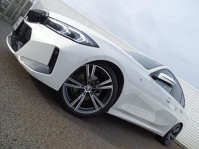 BMW 3 SERIES - 3
