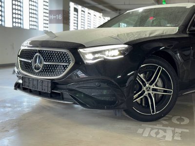 MERCEDES-BENZ E-CLASS - 2