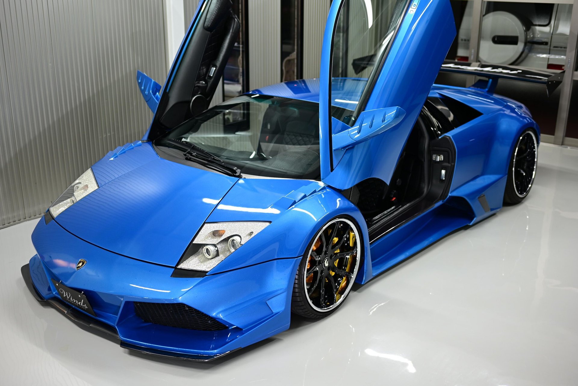 LAMBORGHINI MURCIELAGO - View 1