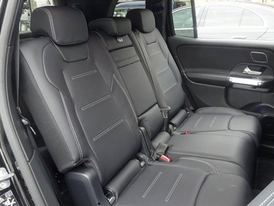 MERCEDES-BENZ GLB AMG - 9