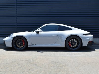 صورة 2 لـ 2025 Porsche 911