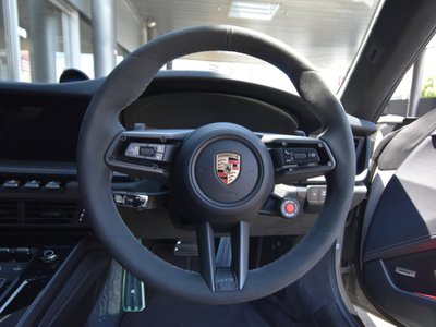 صورة مصغرة 12 لـ 2025 Porsche 911