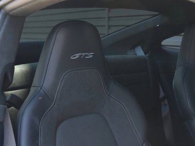 صورة مصغرة 17 لـ 2025 Porsche 911