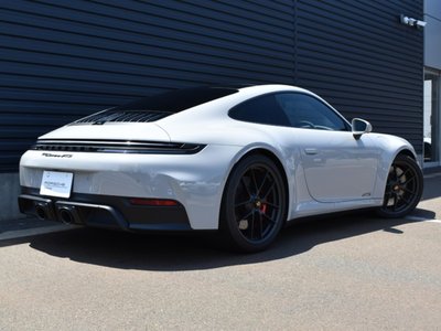 صورة 3 لـ 2025 Porsche 911