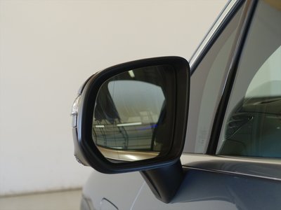 MERCEDES-BENZ EQE - 6