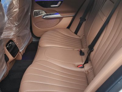 MERCEDES-BENZ E-CLASS - 10
