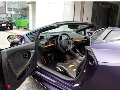 صورة 2 لـ 2024 Lamborghini HURACAN SPYDER