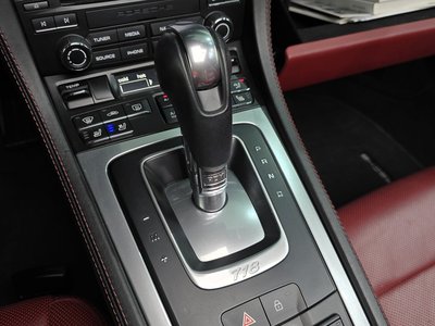 صورة مصغرة 12 لـ 2019 Porsche 718