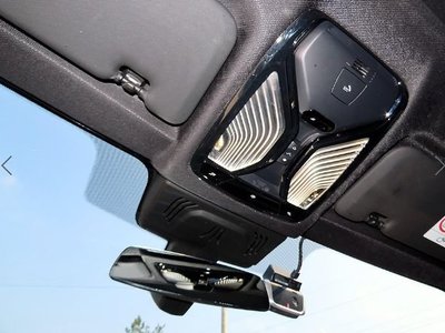 2022 BMW X6 — миниатюра 15