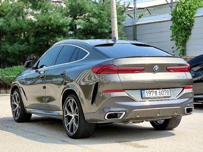 صورة 4 لـ 2022 BMW X6
