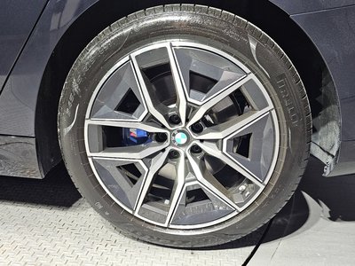 BMW 5 SERIES - 8