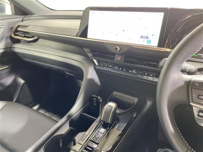 صورة مصغرة 16 لـ 2024 Toyota CROWN SPORT