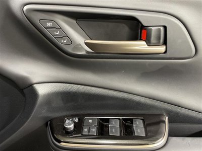 صورة مصغرة 25 لـ 2024 Toyota CROWN SPORT