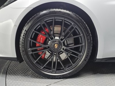 PORSCHE PANAMERA - 6