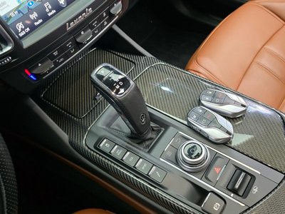 MASERATI LEVANTE - 9