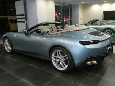 FERRARI ROMA SPIDER - 7