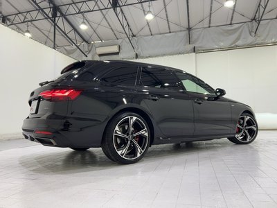 AUDI A4 - 4