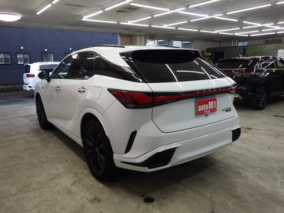 2024 Lexus RX photo 9