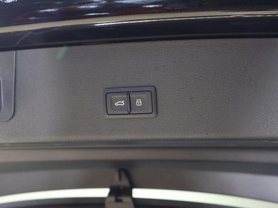 AUDI Q8 SPORTBACK E-TRON - 9