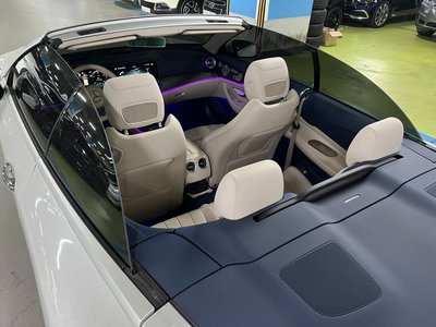MERCEDES-BENZ E-CLASS - 7