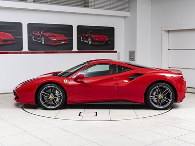 FERRARI 488 GTB - 8