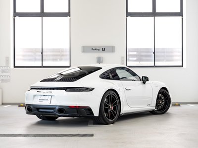 PORSCHE 911 - 5