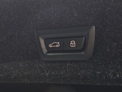صورة مصغرة 26 لـ 2025 BMW 3 SERIES