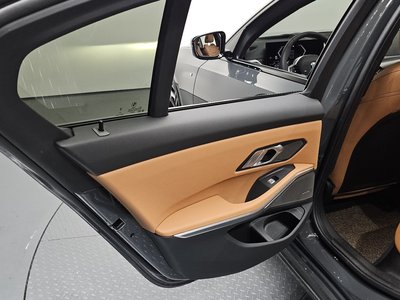 صورة مصغرة 15 لـ 2025 BMW 3 SERIES
