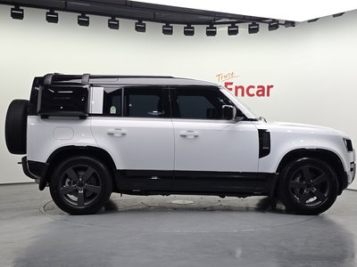 2026 LAND Rover DEFENDER photo 6