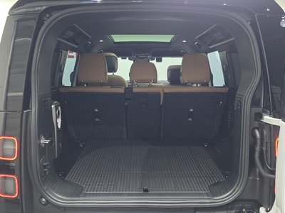 2026 LAND Rover DEFENDER photo 10