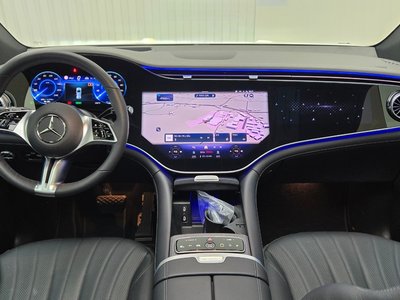 MERCEDES-BENZ EQE SUV - 9