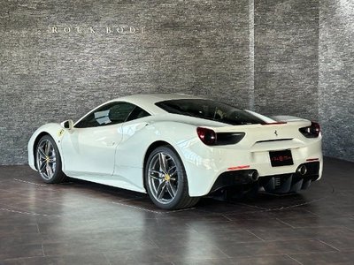 FERRARI 488 - 3