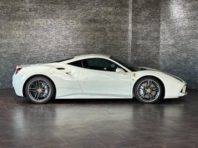 FERRARI 488 - 5
