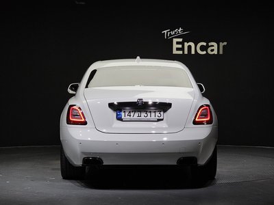 ROLLS-ROYCE GHOST - 3