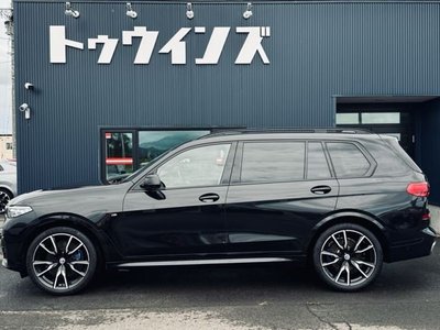 BMW X7 - 7