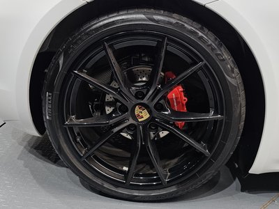 صورة 8 لـ 2019 Porsche 718
