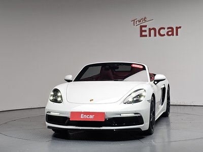 صورة 3 لـ 2019 Porsche 718