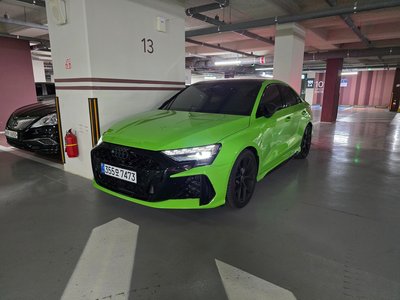 2025 AUDI RS3 — фото 10