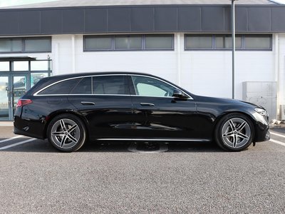 MERCEDES-BENZ E-CLASS WAGON - 7