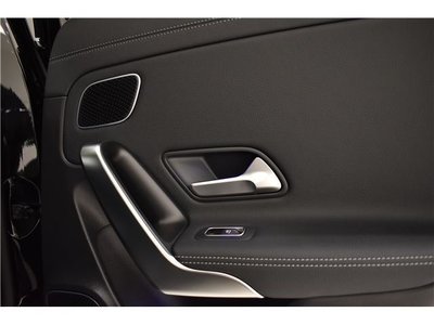 2025 Mercedes-BENZ A-CLASS AMG — миниатюра 17