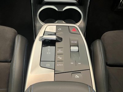 2025 BMW X1 thumbnail 36